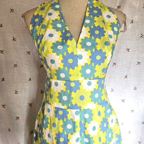 Size S Cotton Floral Halter Dress Yellow - Picture 3 of 9
